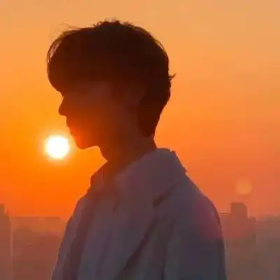 晏青梦